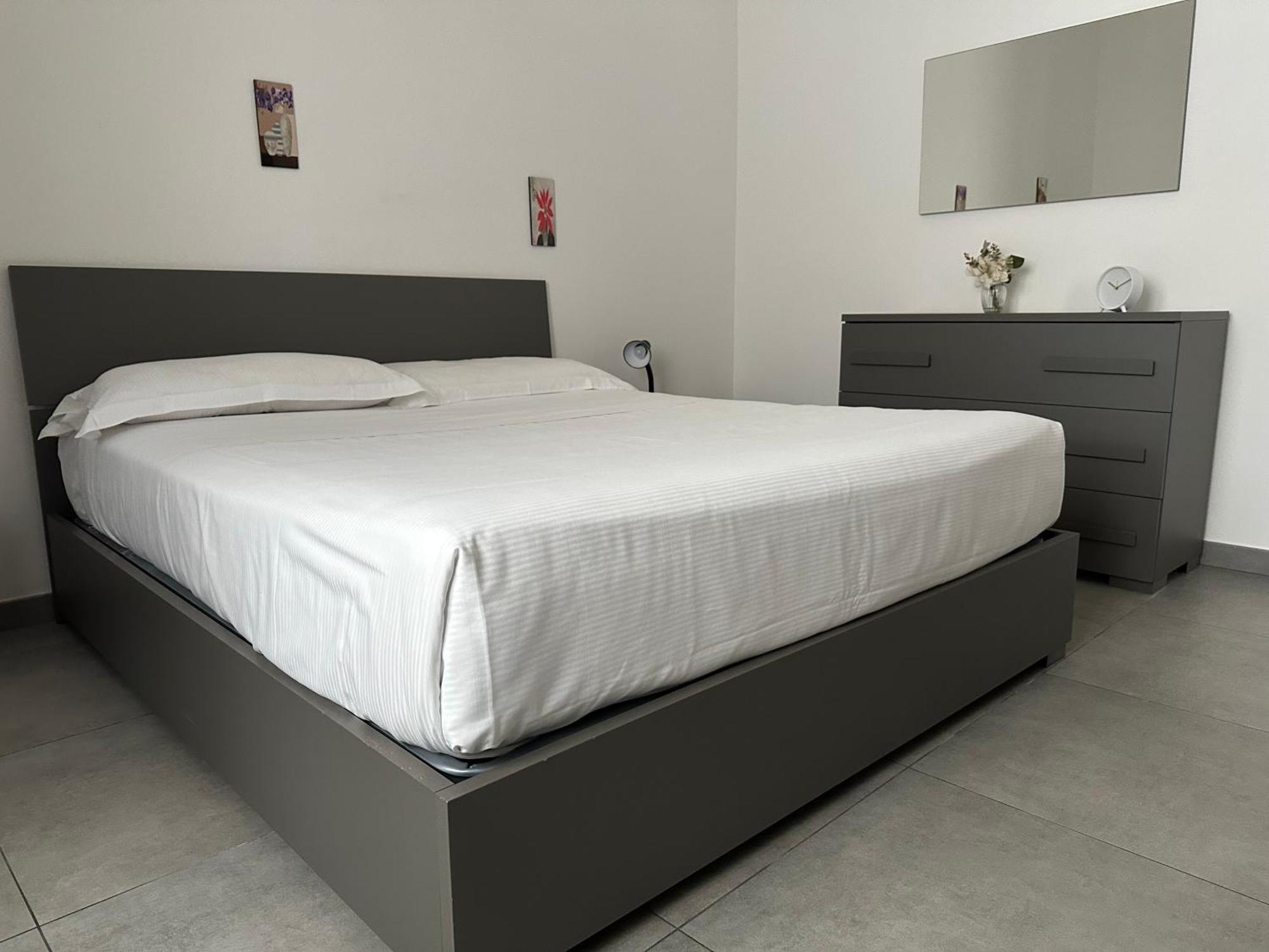 Toi Apartments Bríndisi Habitación foto